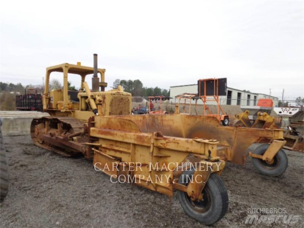 CAT D6C Crawler dozers