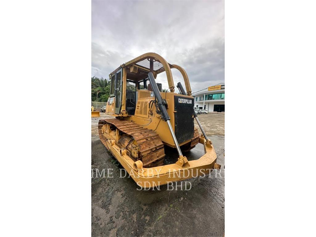 CAT D6G Crawler dozers