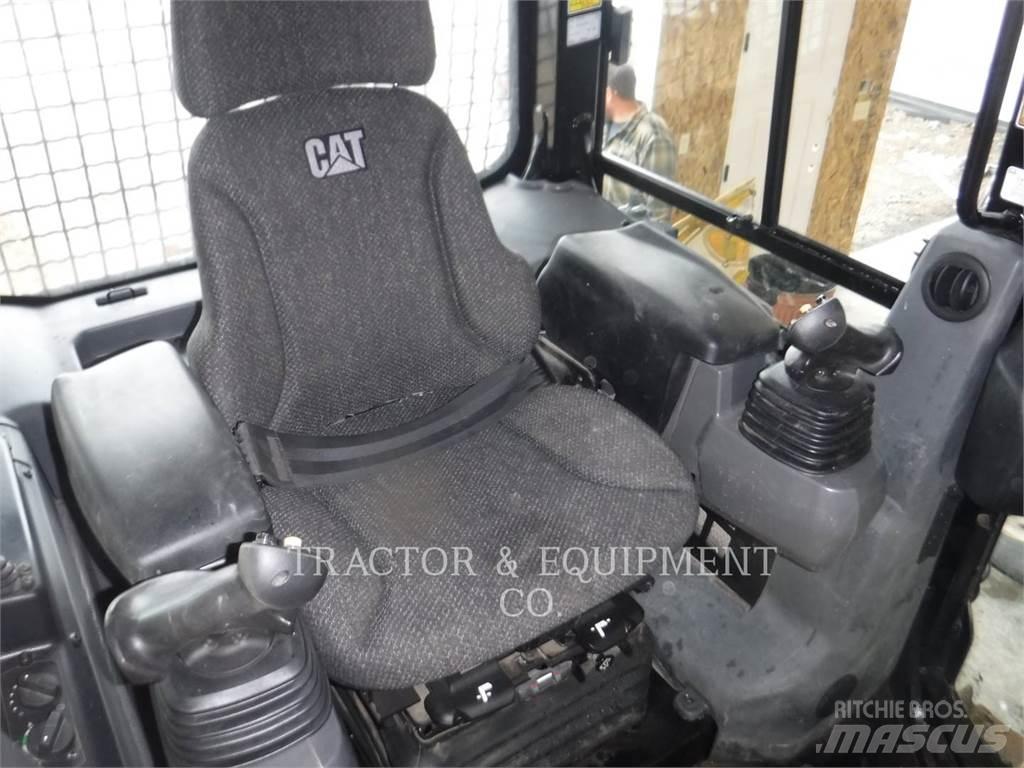 CAT D6K Crawler dozers