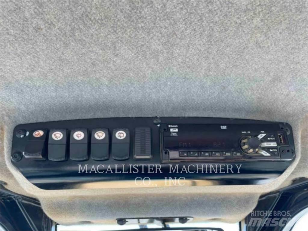 CAT D6K2LGP Crawler dozers