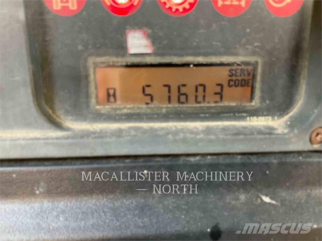 CAT D6ML Crawler dozers