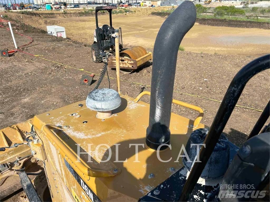 CAT D6N Crawler dozers
