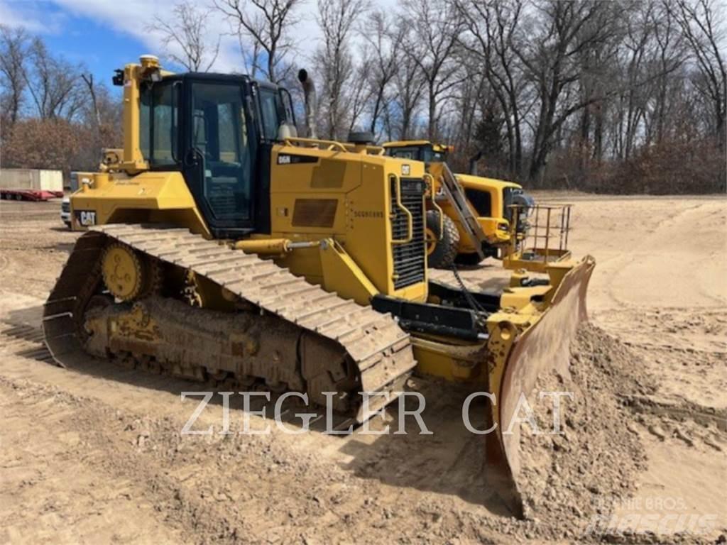 CAT D6N Crawler dozers