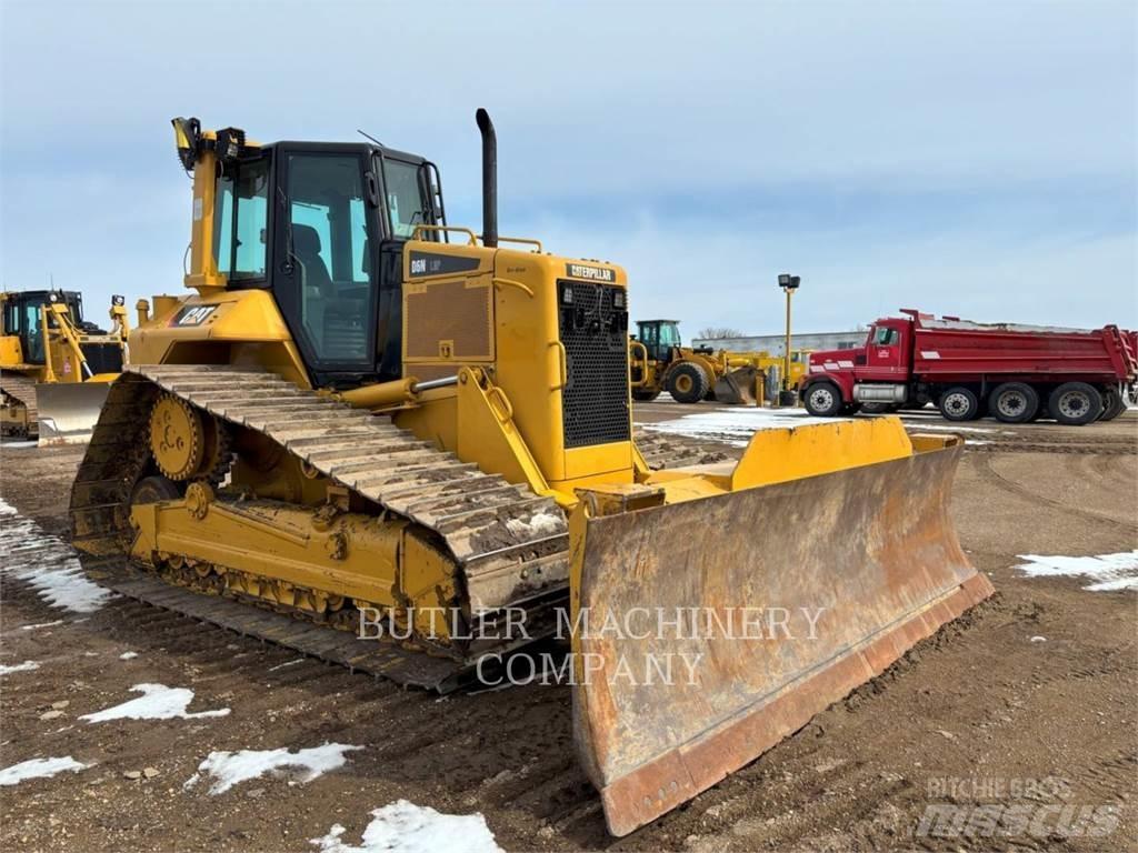 CAT D6N Crawler dozers
