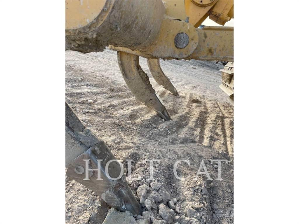 CAT D6N LGP Crawler dozers