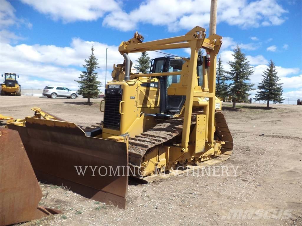 CAT D6N LGP Pipelayer dozers