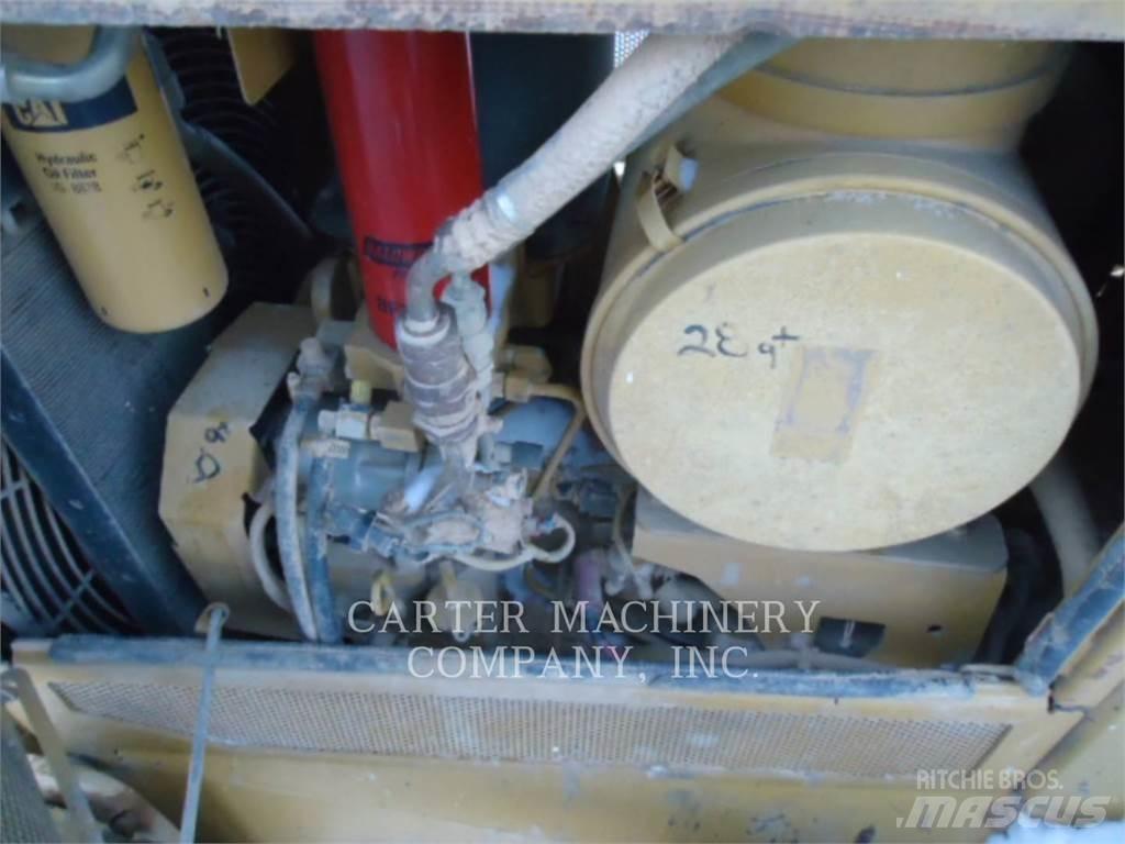 CAT D6NLGP Crawler dozers