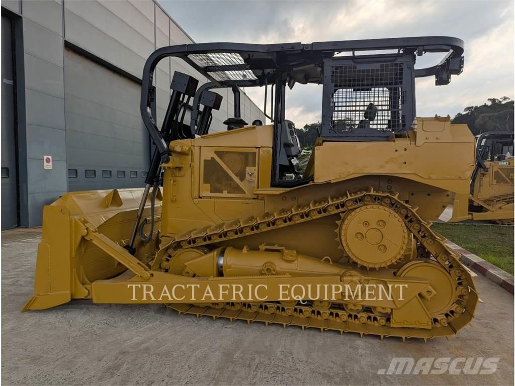 CAT D6R2 Crawler dozers