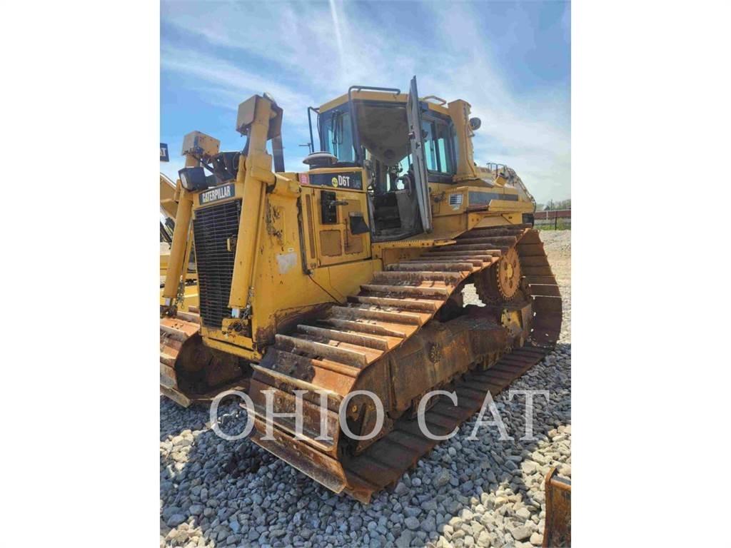 CAT D6T Crawler dozers