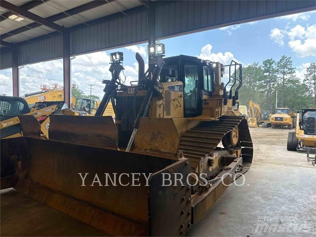 CAT D6T Crawler dozers