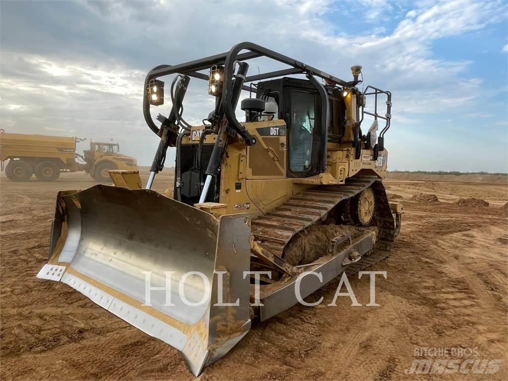 CAT D6T Crawler dozers