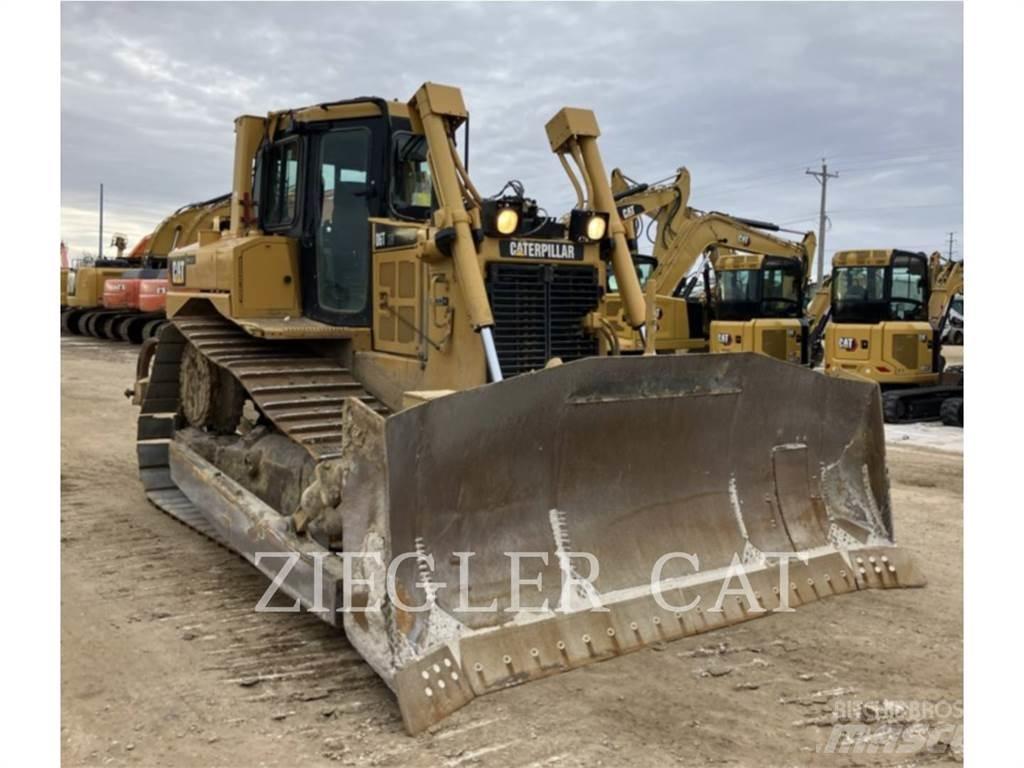 CAT D6T Crawler dozers