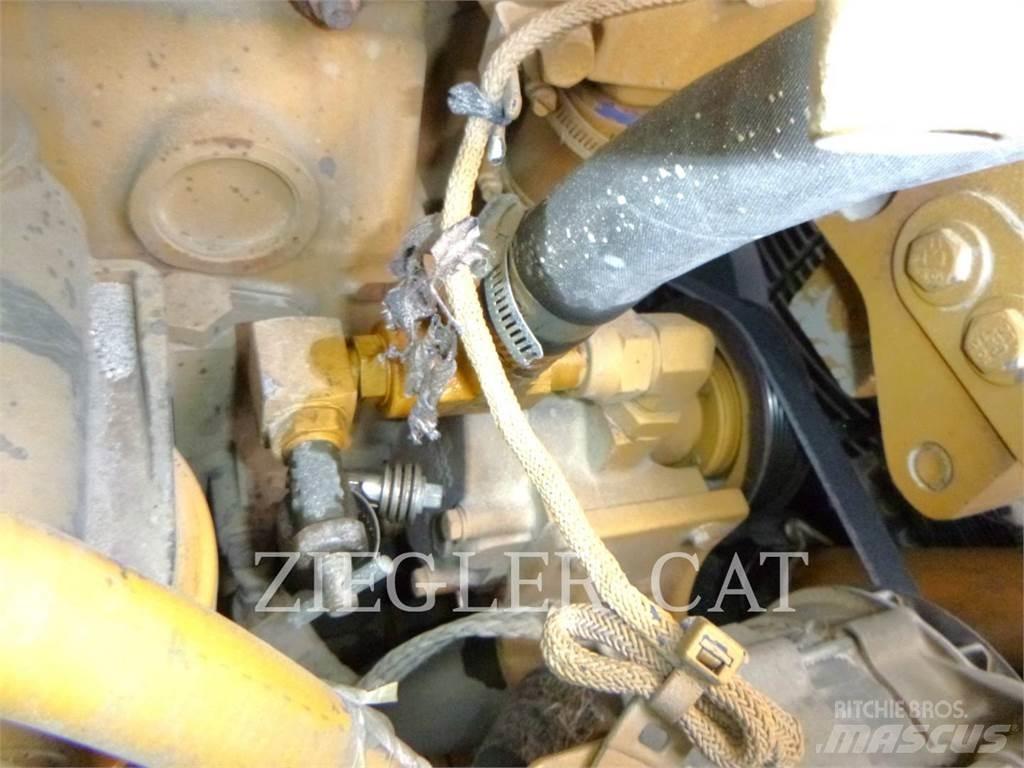 CAT D6T Crawler dozers