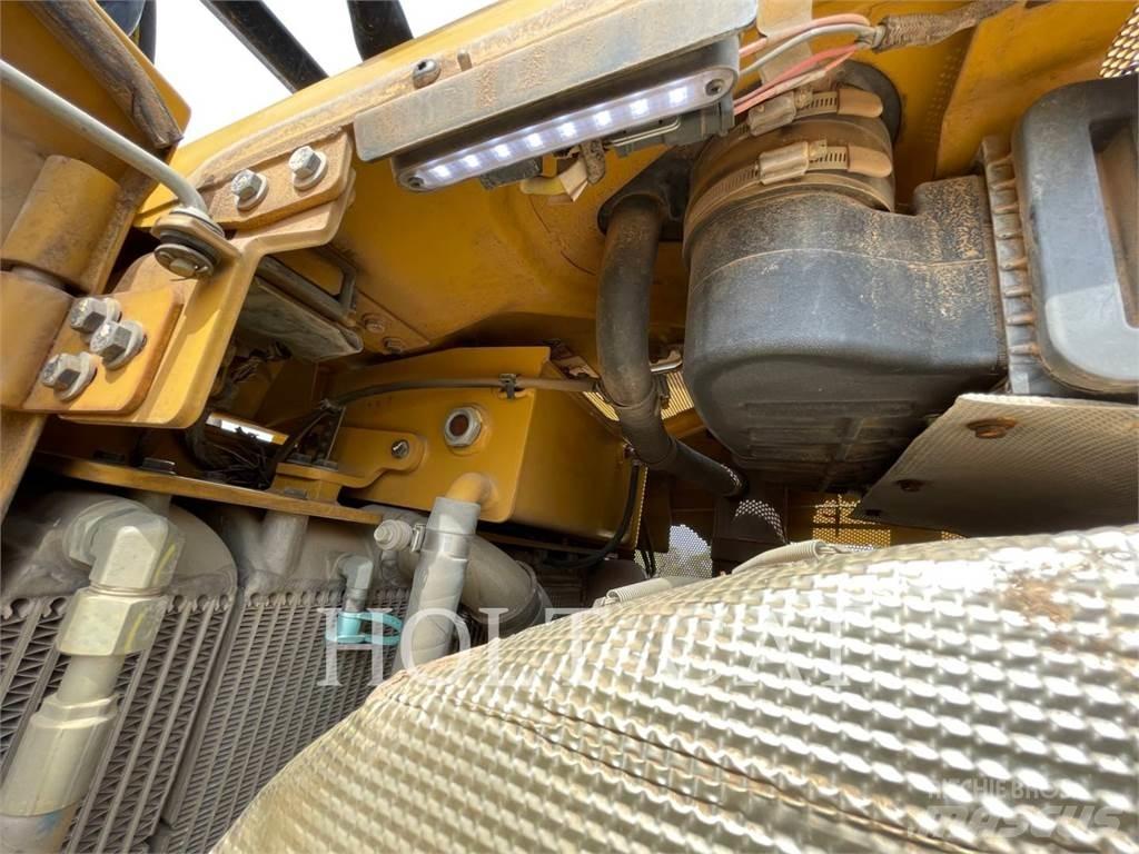 CAT D6T Crawler dozers