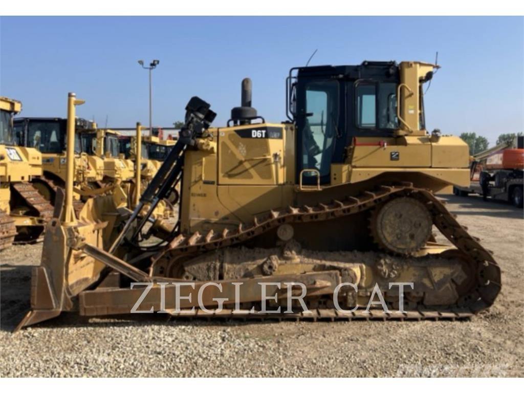 CAT D6T Crawler dozers
