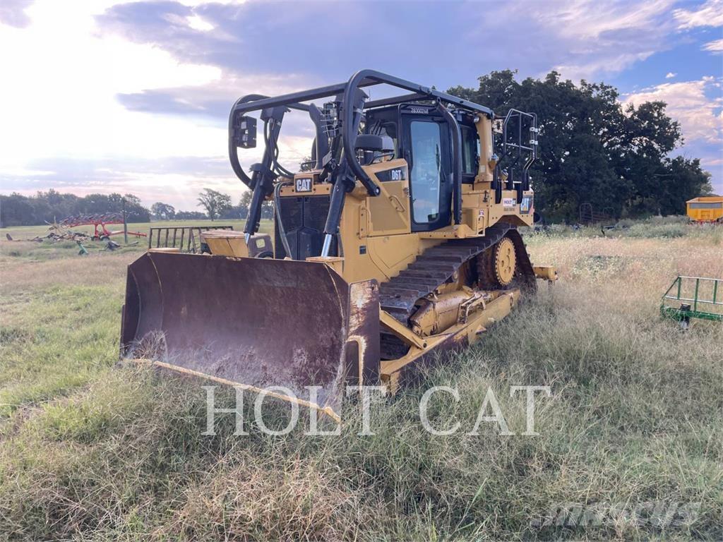CAT D6T Crawler dozers