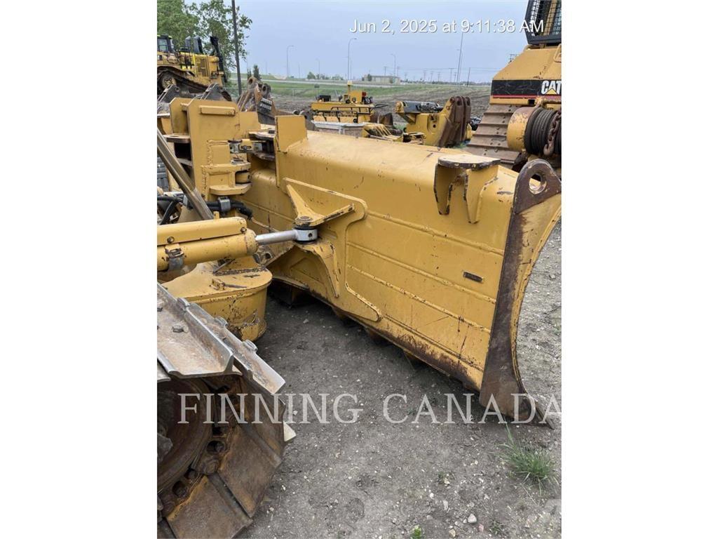 CAT D6T Crawler dozers