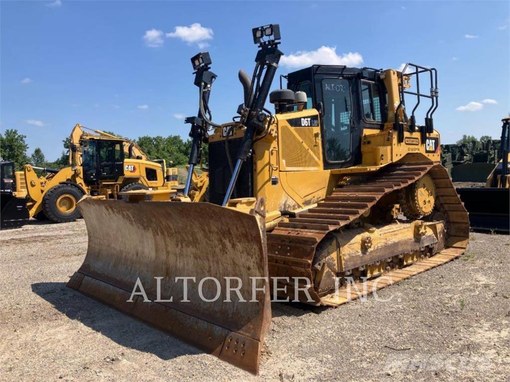CAT D6T LGPPAT Crawler dozers