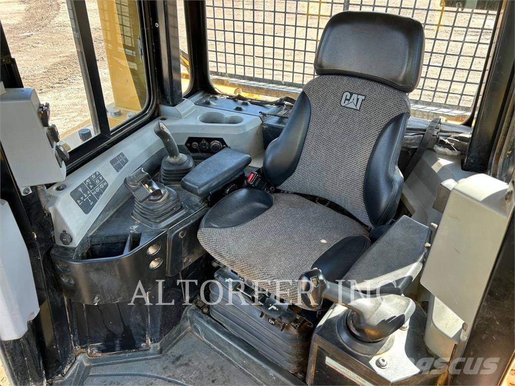 CAT D6T LGPPAT Crawler dozers