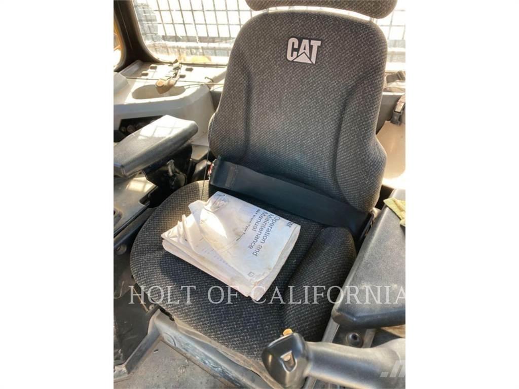 CAT D6T PA Crawler dozers