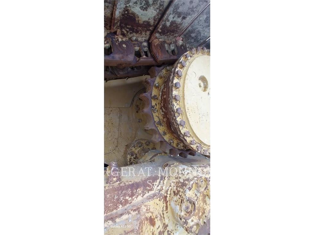 CAT D6T4F LGP Crawler dozers