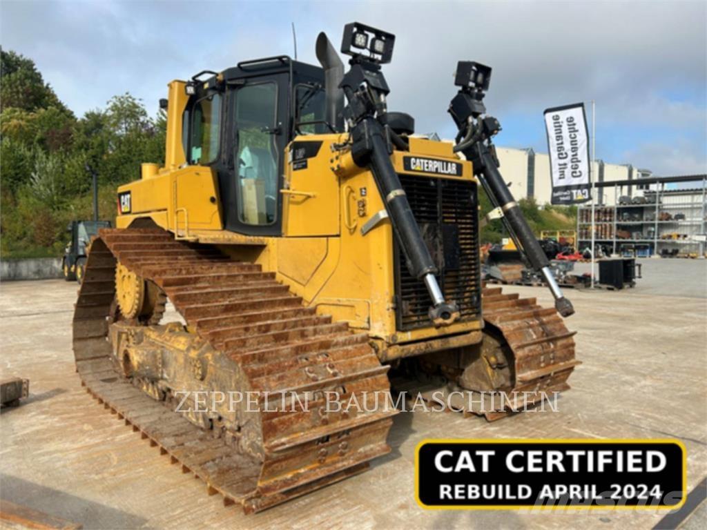 CAT D6TM Crawler dozers