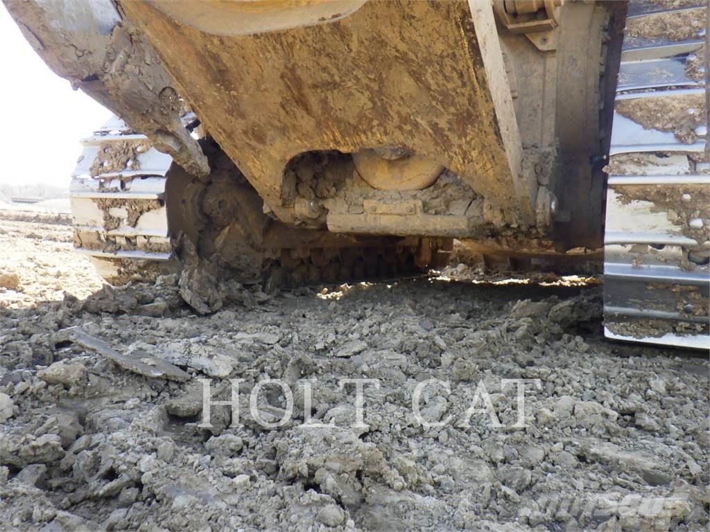 CAT D6TVP Crawler dozers