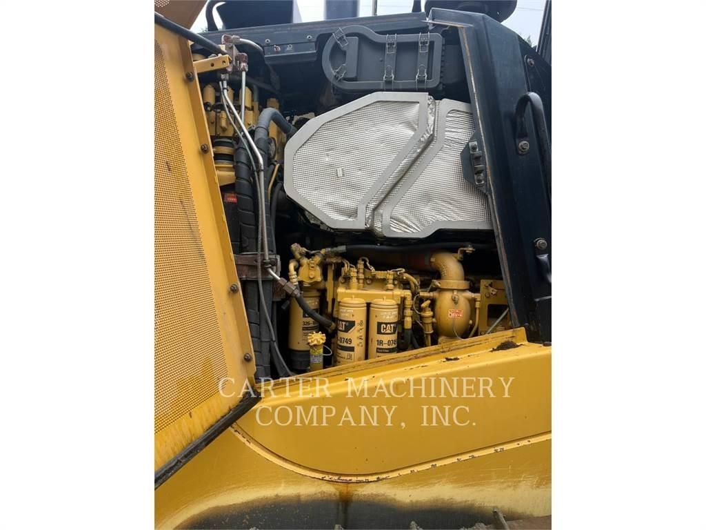 CAT D7E Crawler dozers