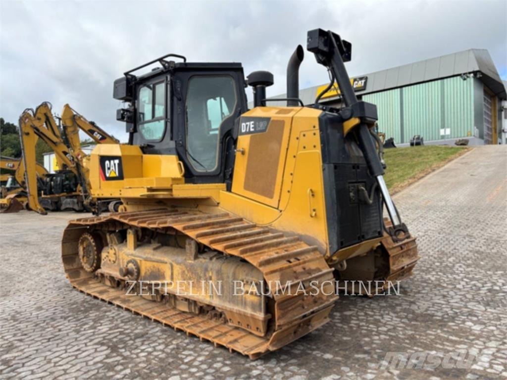 CAT D7E Crawler dozers