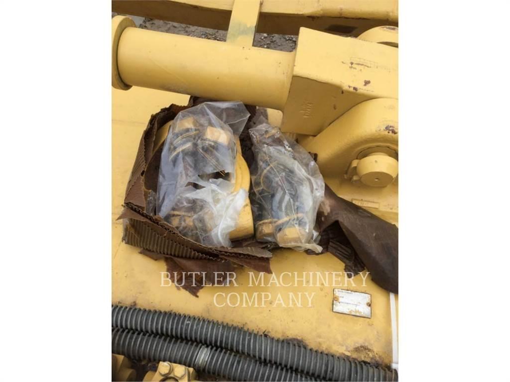 CAT D7E A BLADE Blades