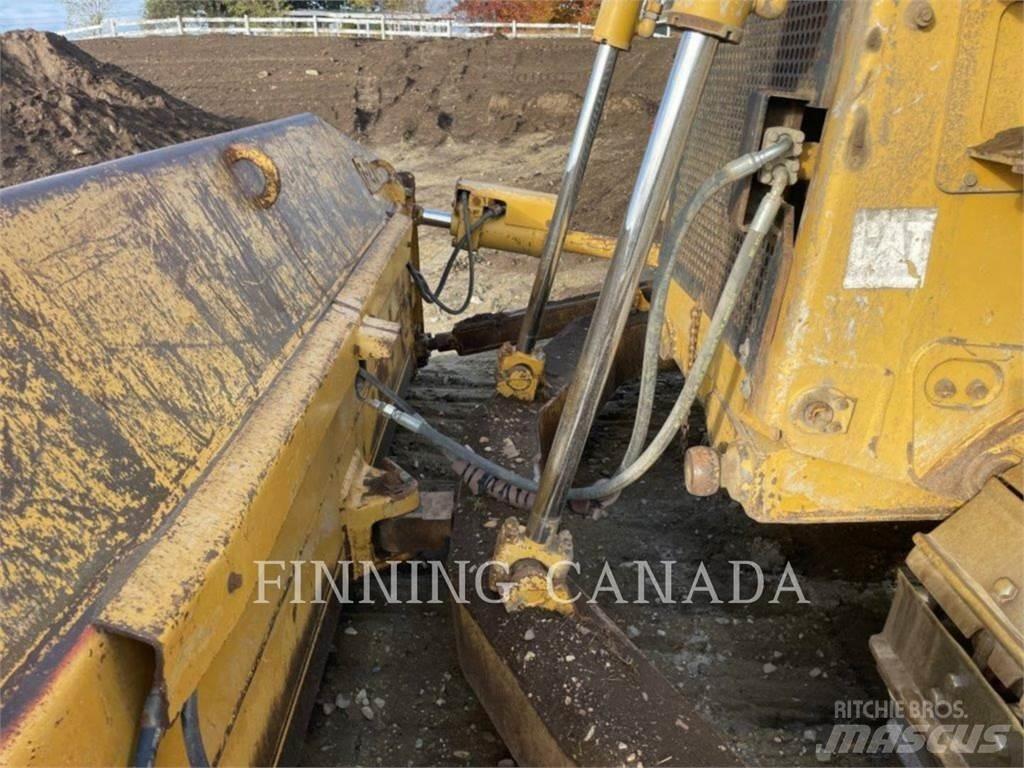 CAT D7R II Crawler dozers