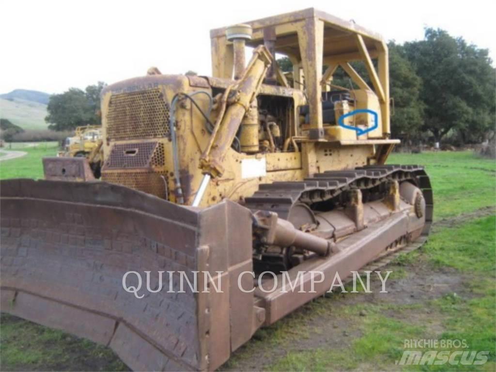 CAT D8H Crawler dozers