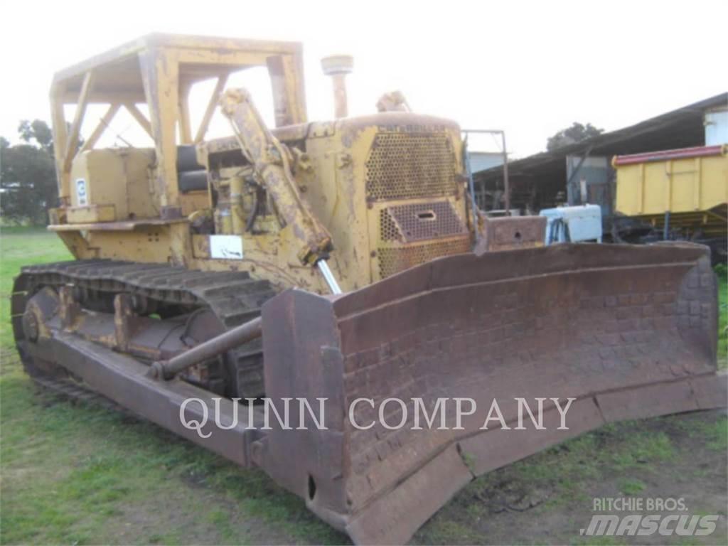 CAT D8H Crawler dozers