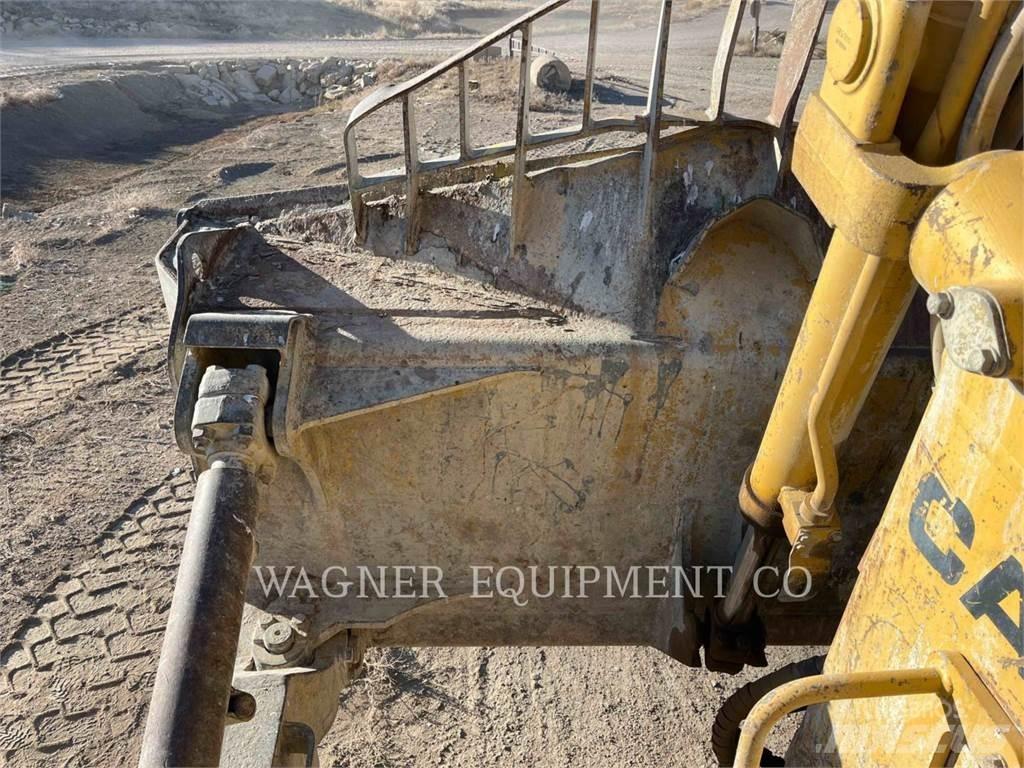 CAT D8N Crawler dozers