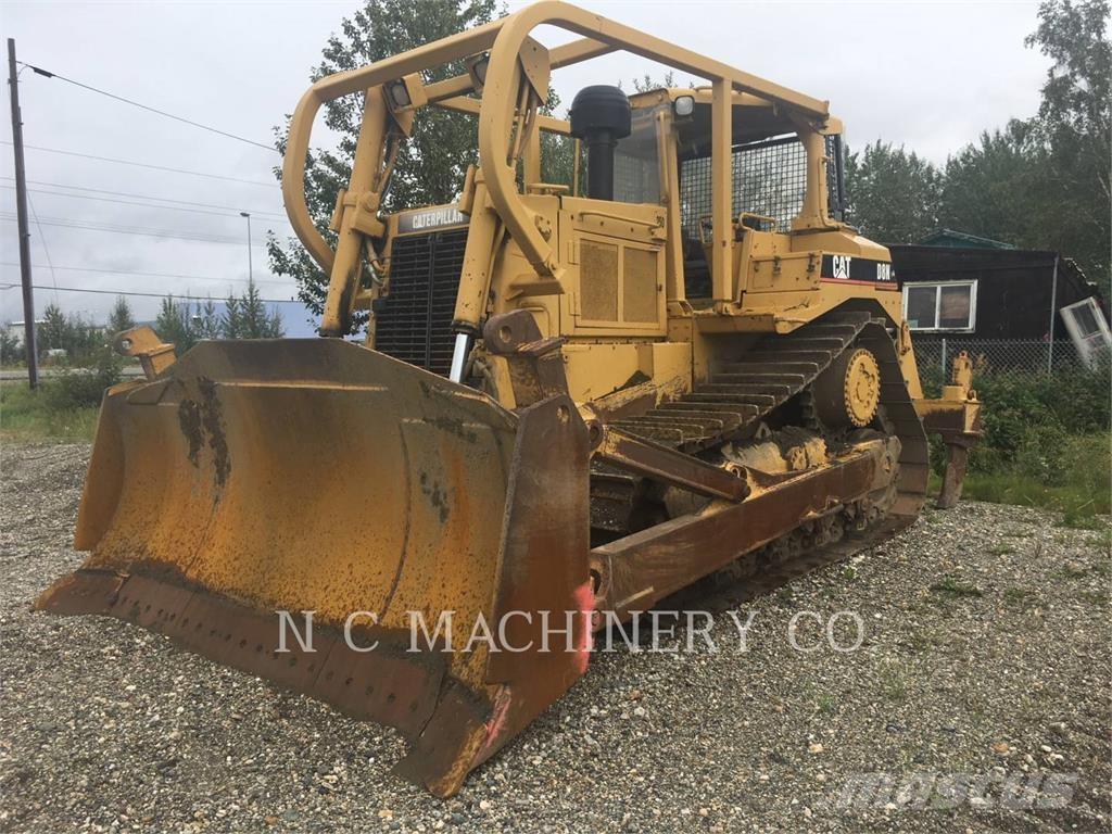 CAT D8N Crawler dozers