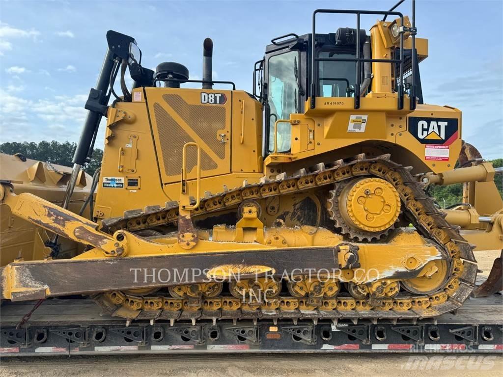 CAT D8T Crawler dozers