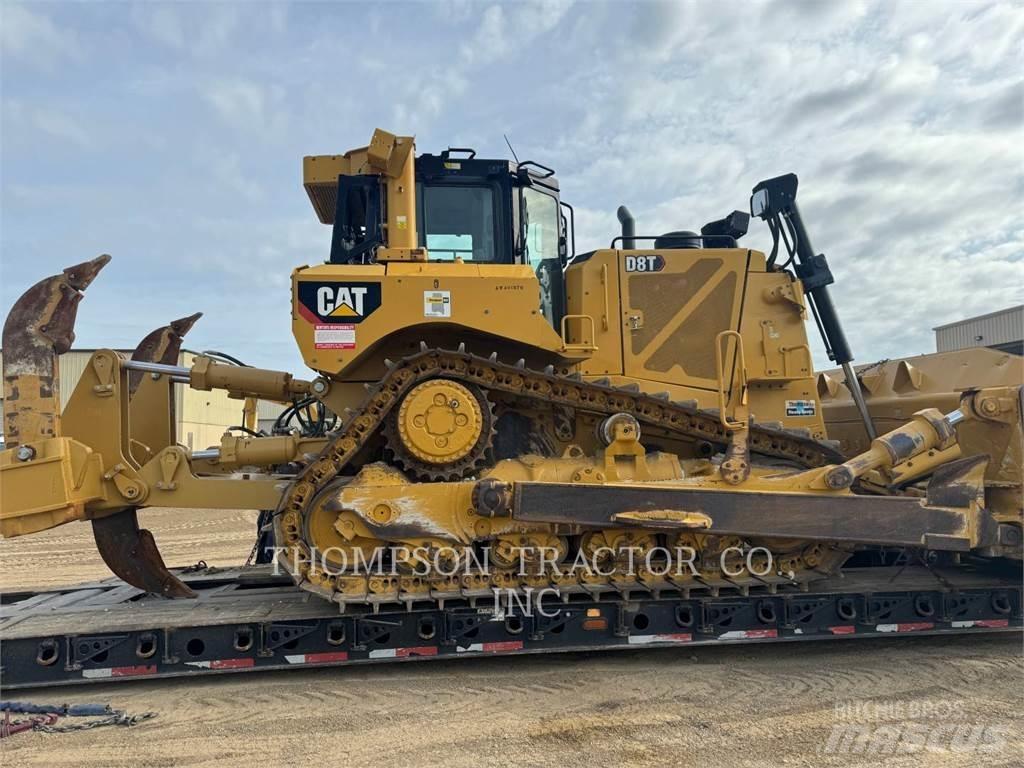 CAT D8T Crawler dozers