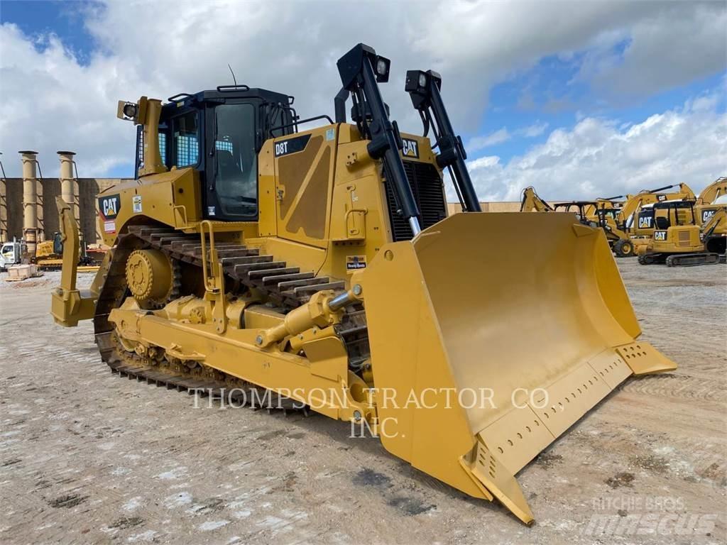 CAT D8T Crawler dozers