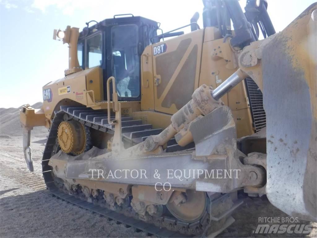 CAT D8T Crawler dozers