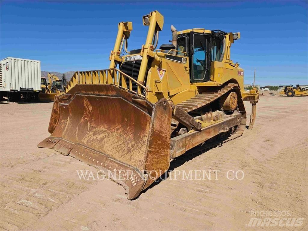 CAT D8T Crawler dozers