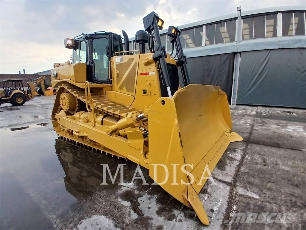 CAT D8T Crawler dozers