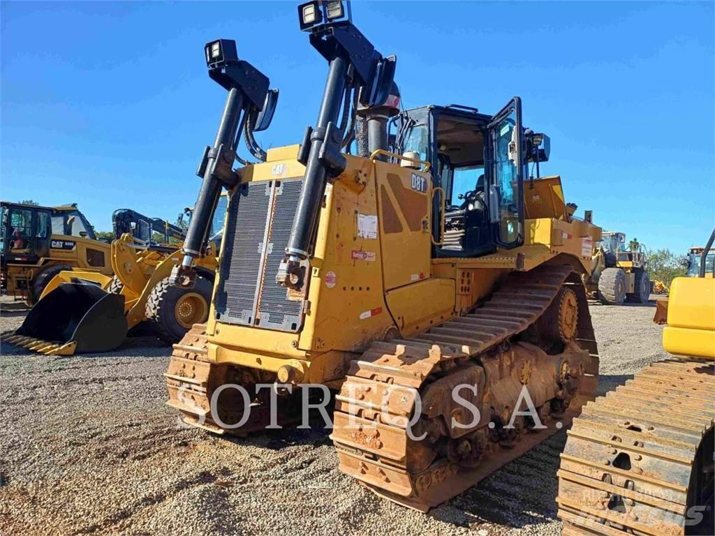 CAT D8T Crawler dozers
