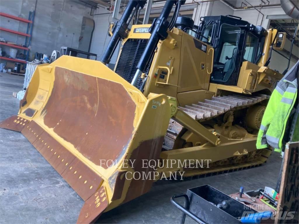 CAT D8T Crawler dozers