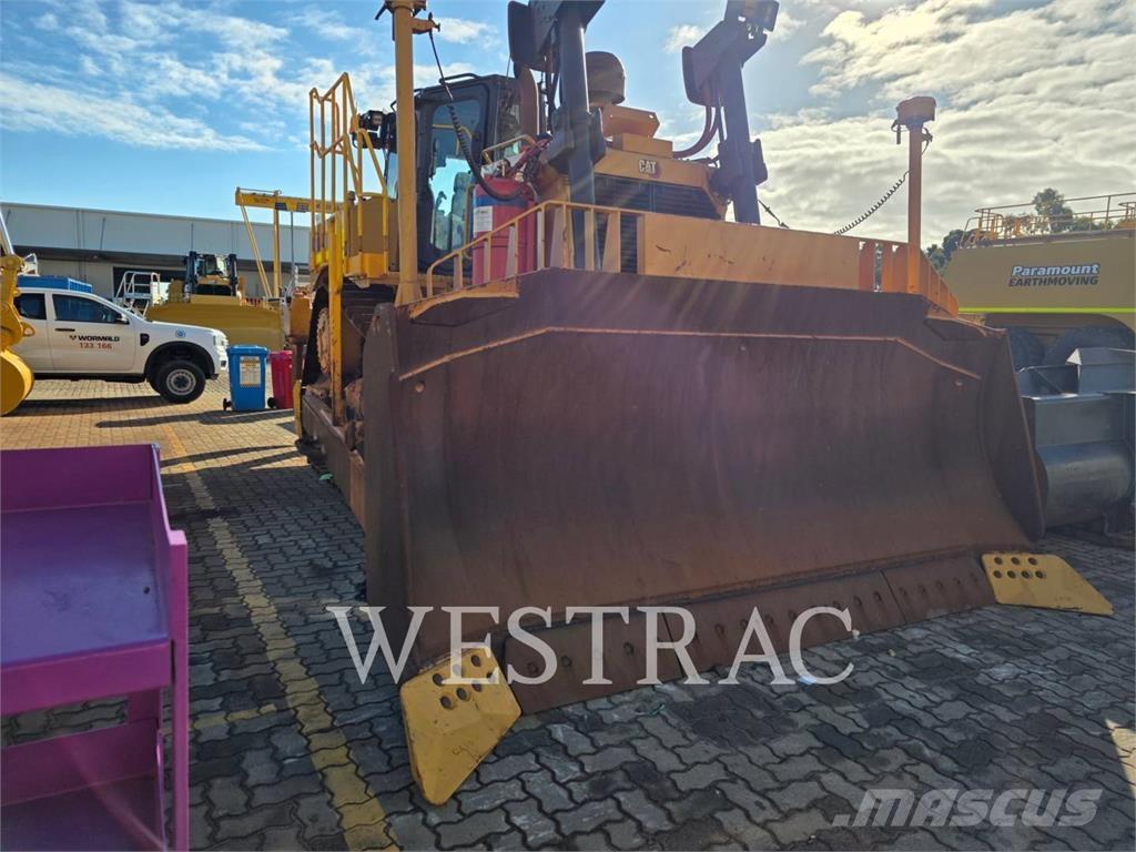 CAT D8T Crawler dozers