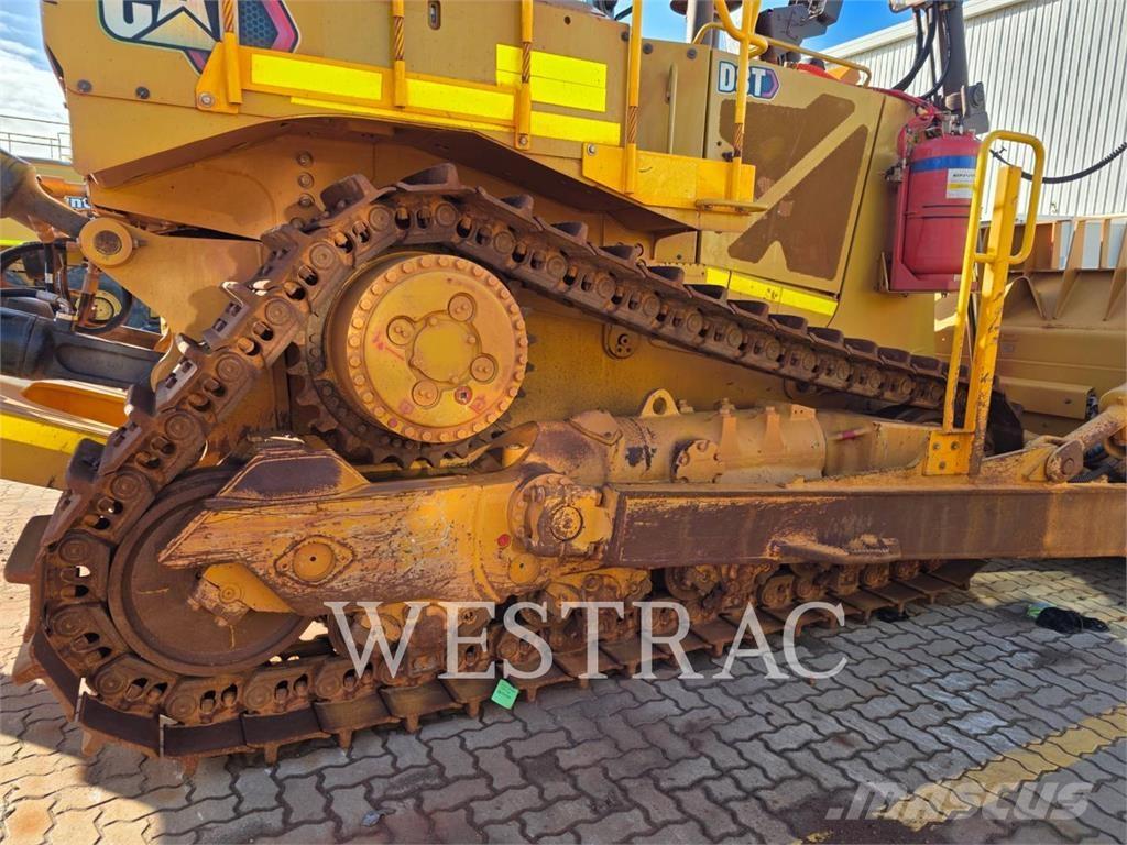 CAT D8T Crawler dozers