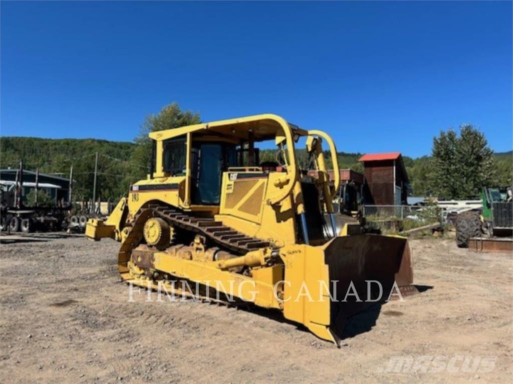 CAT D8T Crawler dozers