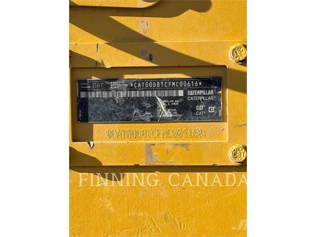 CAT D8T Crawler dozers