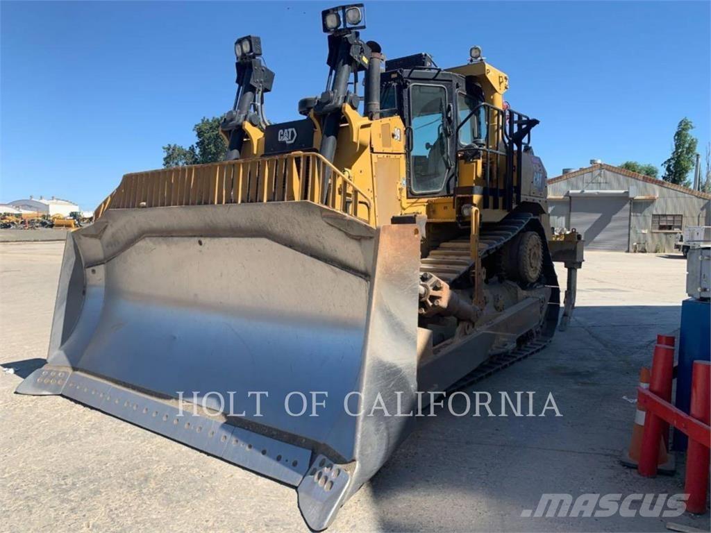 CAT D9 Crawler dozers