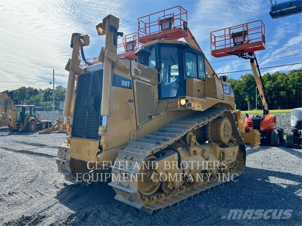 CAT D9T Crawler dozers