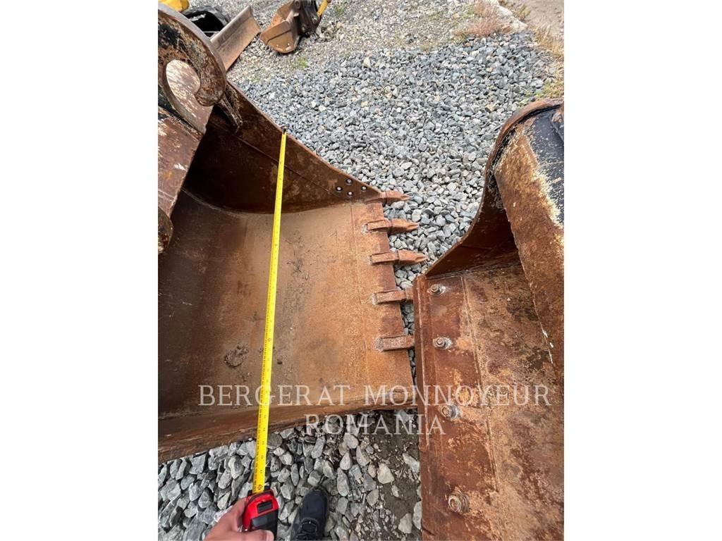CAT M315F Wheeled excavators